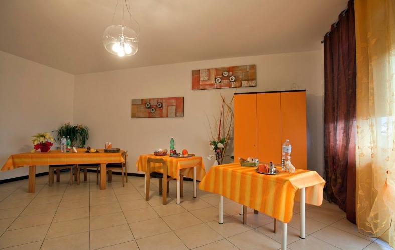 B&B Residenza Bianco Alle Grotte Di Castellana Castellana Grotte Rum bild